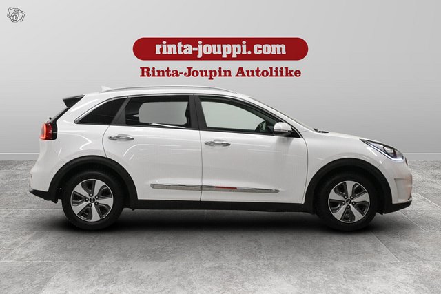 Kia Niro Plug-in 4