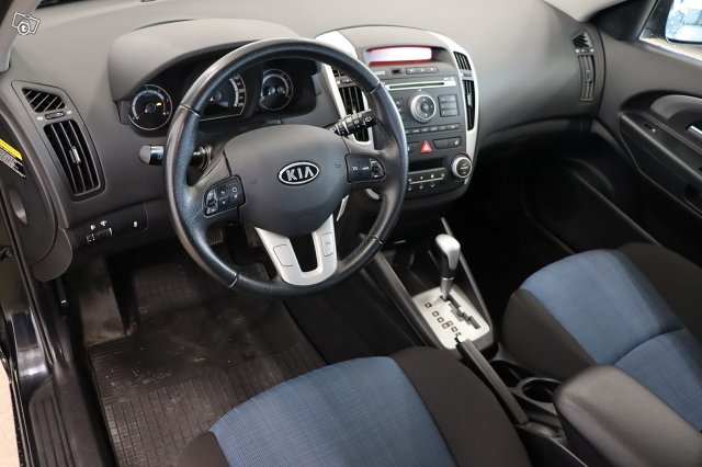 Kia Cee'd 11