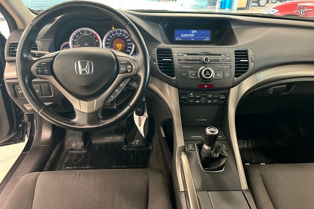 Honda Accord 23