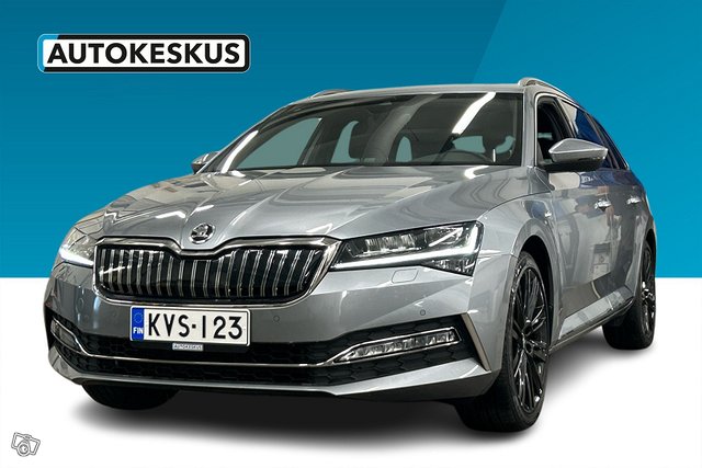 SKODA SUPERB 1