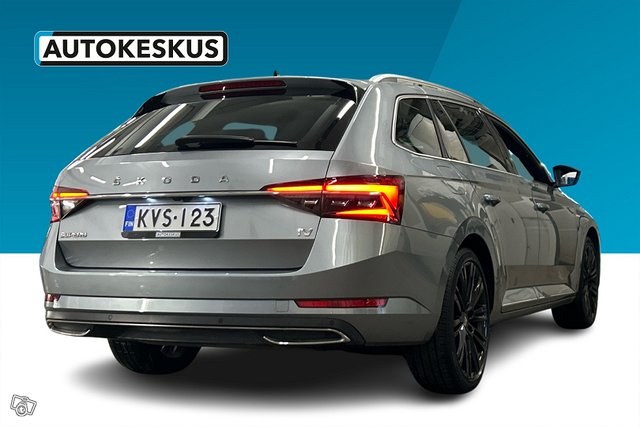 SKODA SUPERB 3