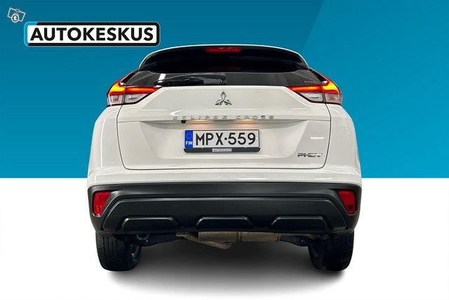 MITSUBISHI ECLIPSE CROSS 4