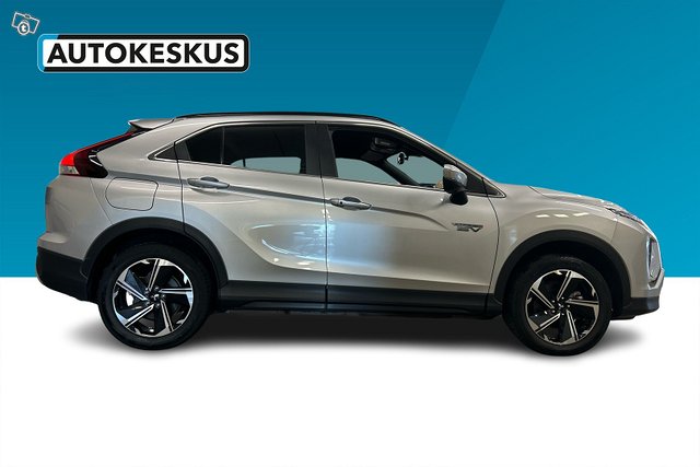 Mitsubishi ECLIPSE CROSS 7