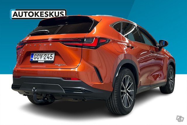 Lexus NX 3