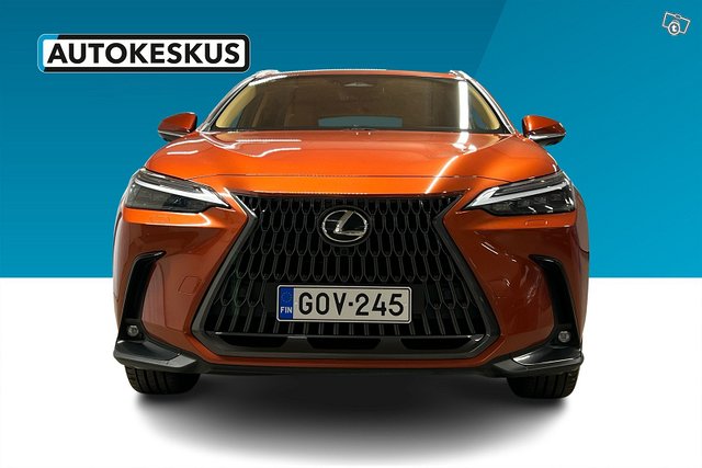 Lexus NX 5