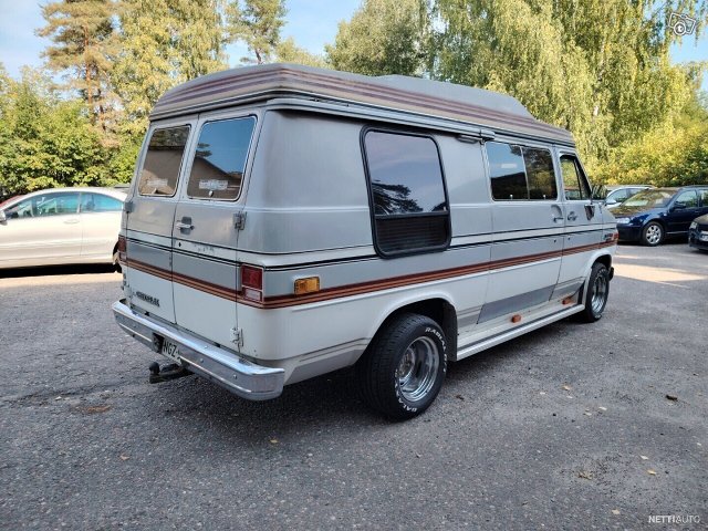 Chevrolet Chevy Van 7