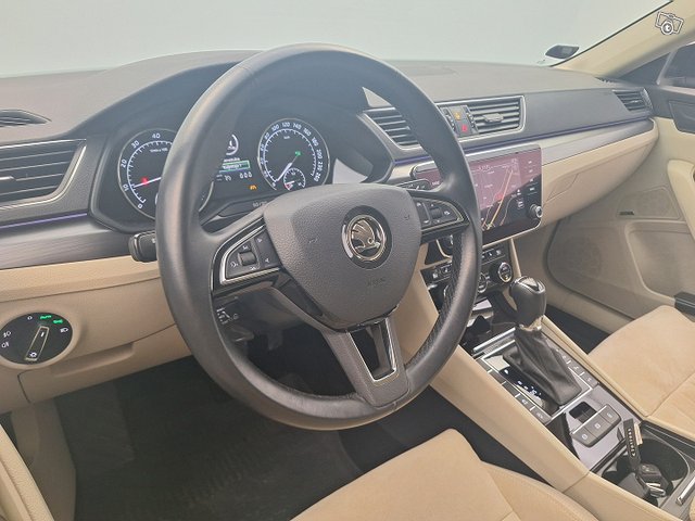 Skoda Superb 15