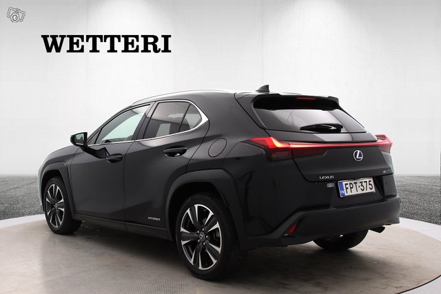 Lexus UX 3