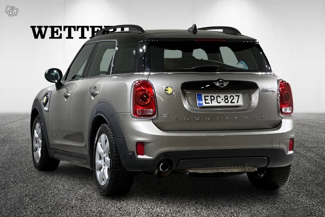 MINI Countryman 6