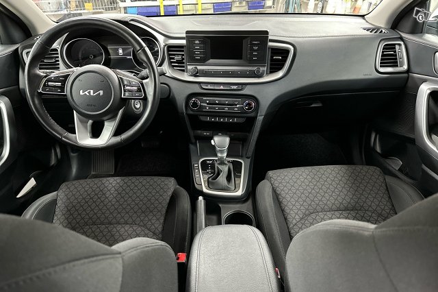 Kia Ceed 9