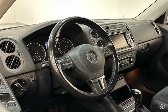 Volkswagen Tiguan 13