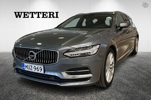 Volvo V90