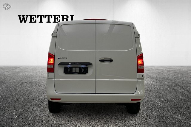 Mercedes-Benz Vito 4