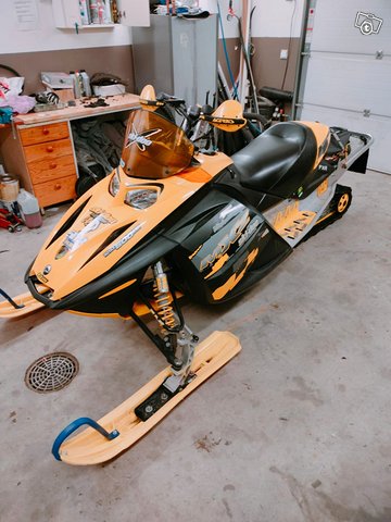 Ski-Doo MXZ 500ss 6