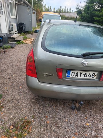 Nissan Primera 6