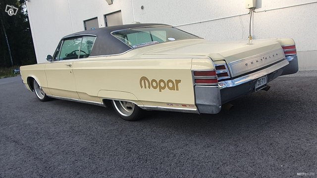 Chrysler New Yorker 1