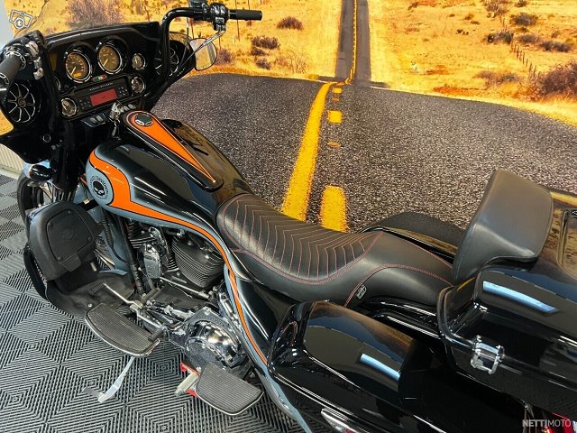 Harley-Davidson Touring 4