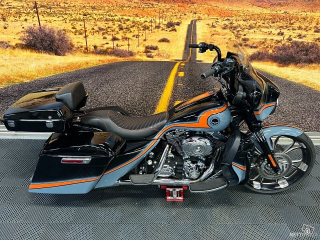 Harley-Davidson Touring 7