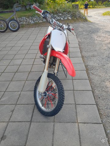 Honda CRF 150 R 2