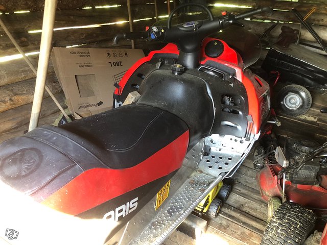 Polaris 550 RMK 3