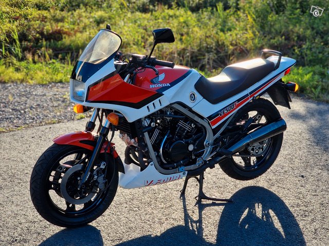 Honda VF500f 1984 1