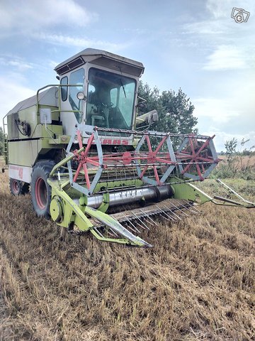 Claas Dominator 48 5