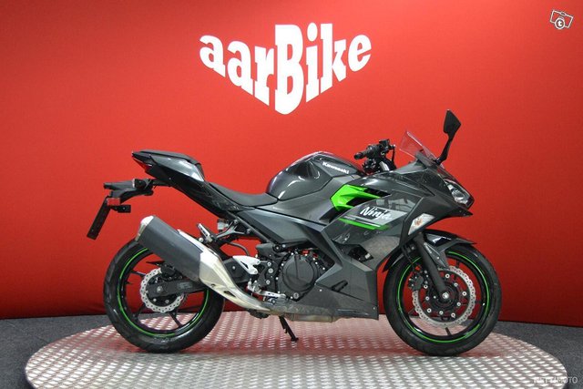 Kawasaki Ninja 8