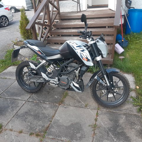 KTM duke 125, kuva 1