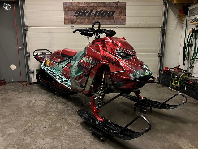 Ski-Doo Freeride 146 850E-TEC Turbo R 2024, kuva 1