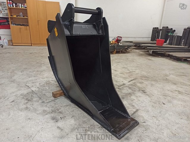 Laten Vesijohtokauha 600L S70 14-22ton 1