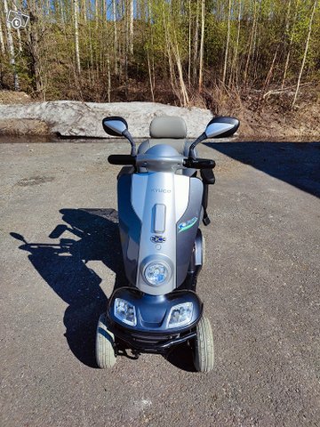 Seniori mopo kymco xls midi 3