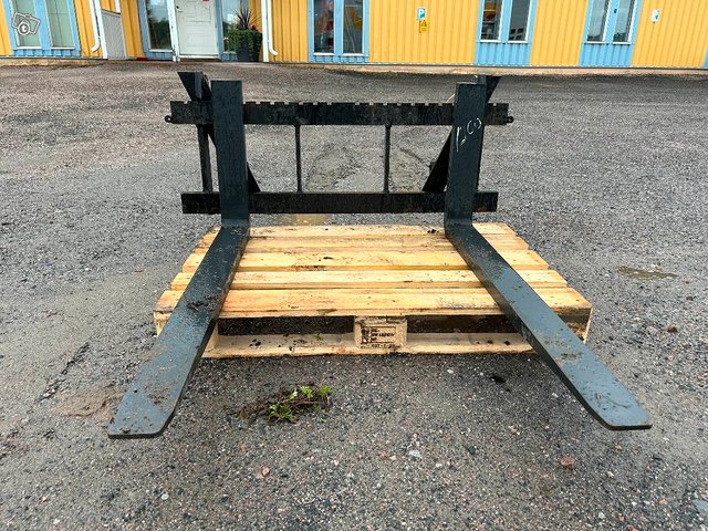 Mp-lift Trukkipiikit 1200 x 1200 EURO 2