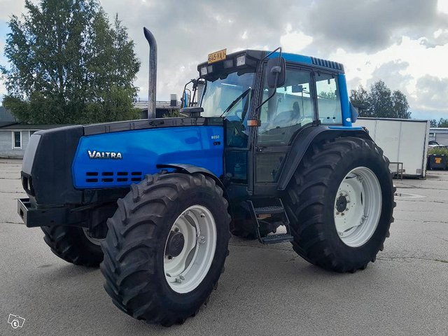 Valtra 8050 MEGA 8