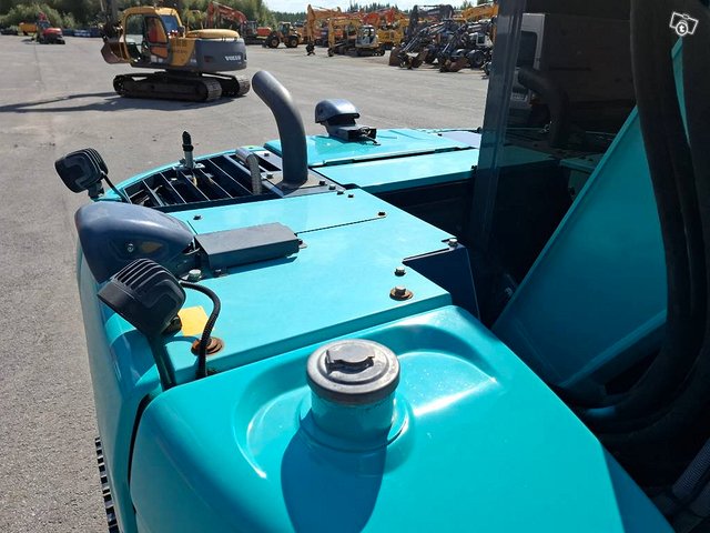 Kobelco SK 75 SR-3E / Roto R3, Lämmitin, Rasvari, 17