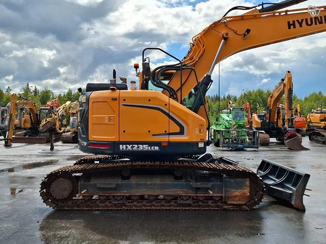 Hyundai HX235 LCR / Engcon, 2 kauhaa, 3D-laite, Rasvari, 7