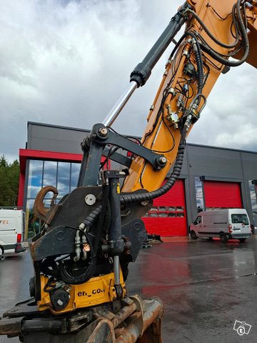 Hyundai HX235 LCR / Engcon, 2 kauhaa, 3D-laite, Rasvari, 15