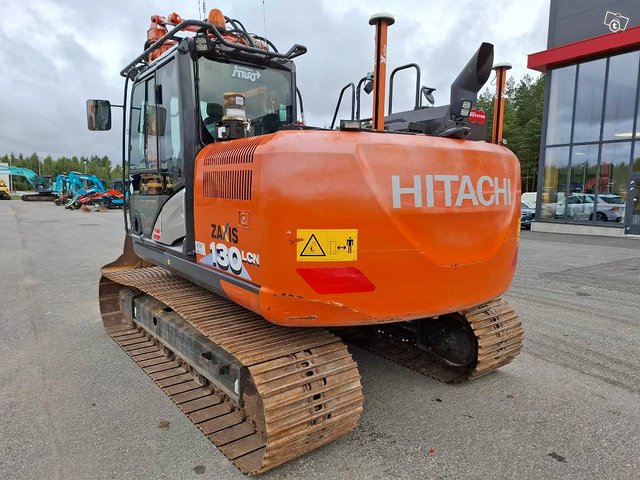 Hitachi ZX 130 LCN-6 / Pyörittäjän, Novatron 3D, Yms 9