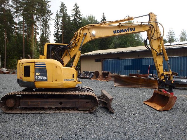 Komatsu PC 138 US-8 5