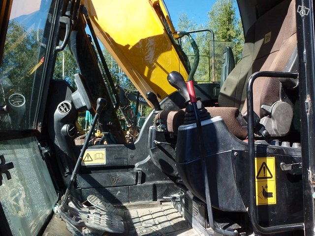 Jcb js 160 lc 23