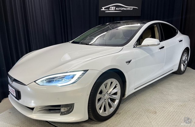 Tesla Model S