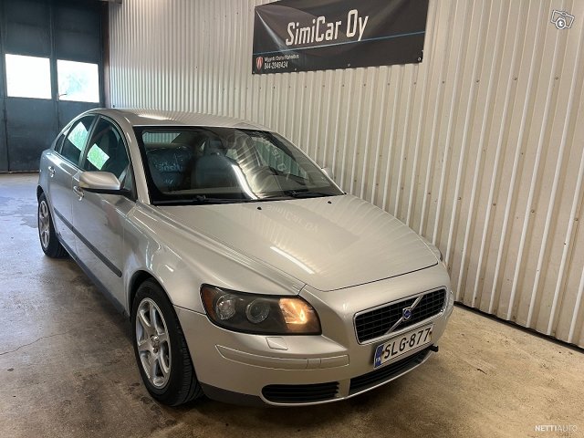 Volvo S40