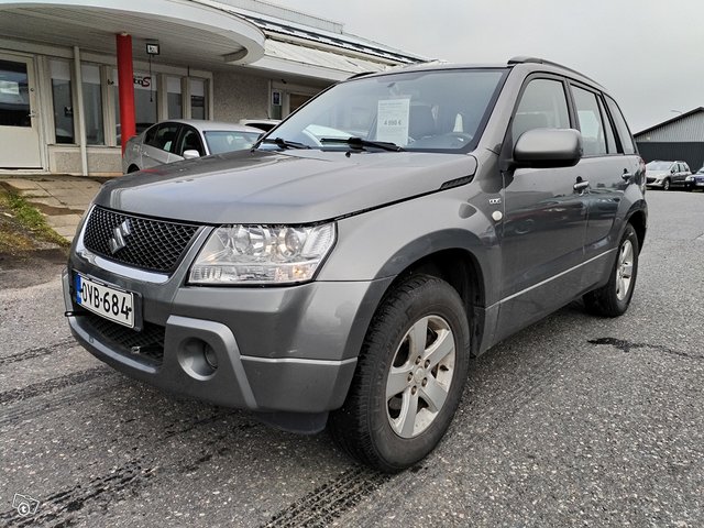 Suzuki GRAND VITARA