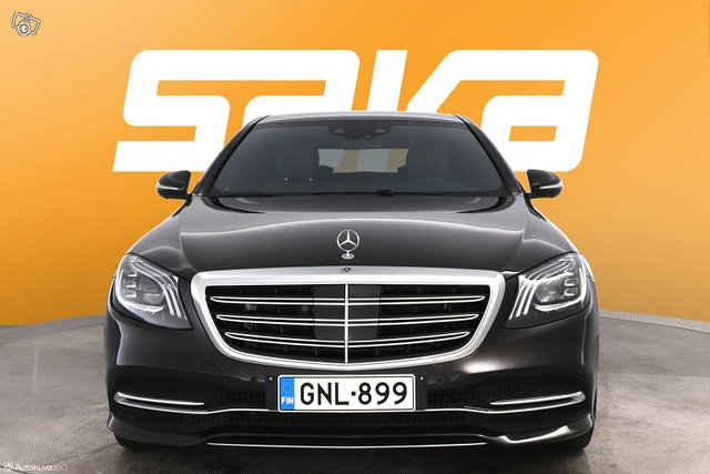 Mercedes-Benz S 2