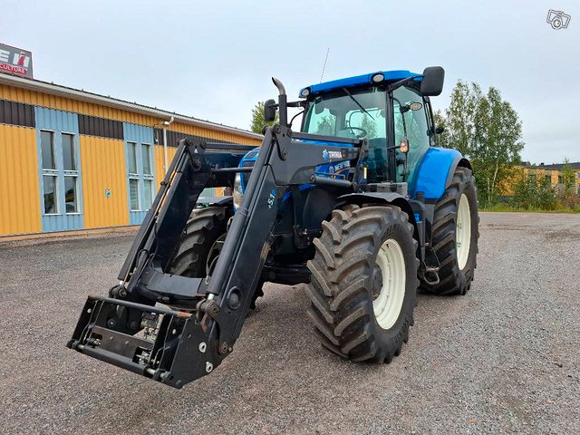 New Holland T 7.200 AC 3