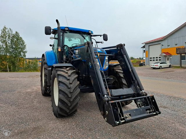 New Holland T 7.200 AC 5