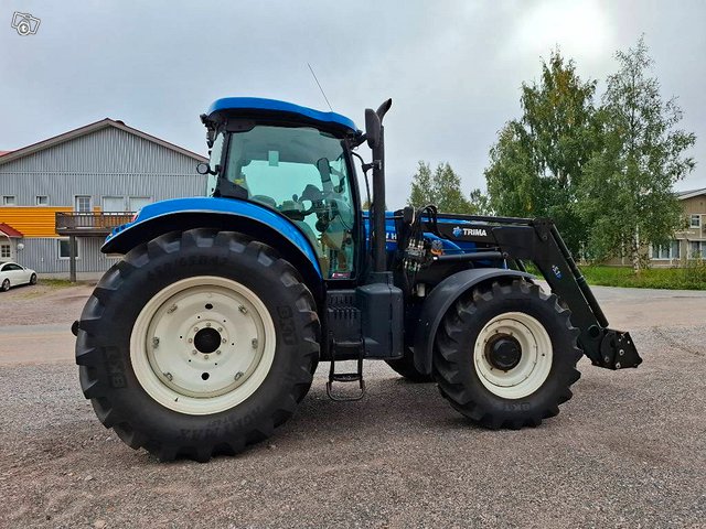 New Holland T 7.200 AC 8