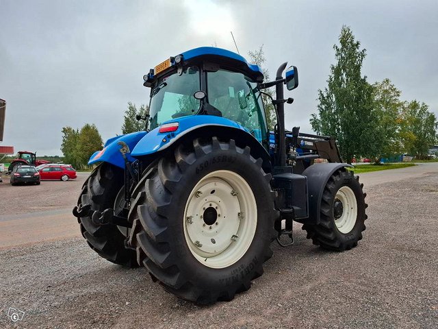 New Holland T 7.200 AC 9