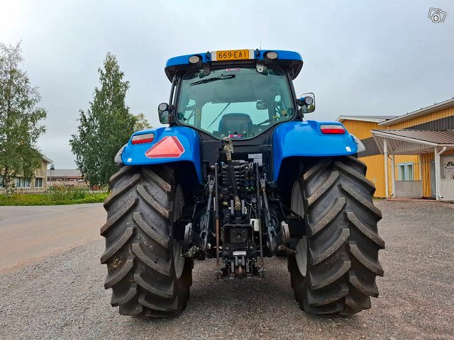 New Holland T 7.200 AC 11