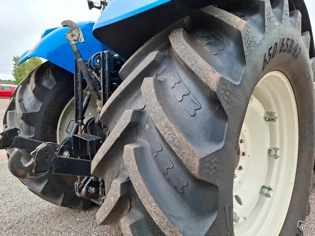 New Holland T 7.200 AC 20