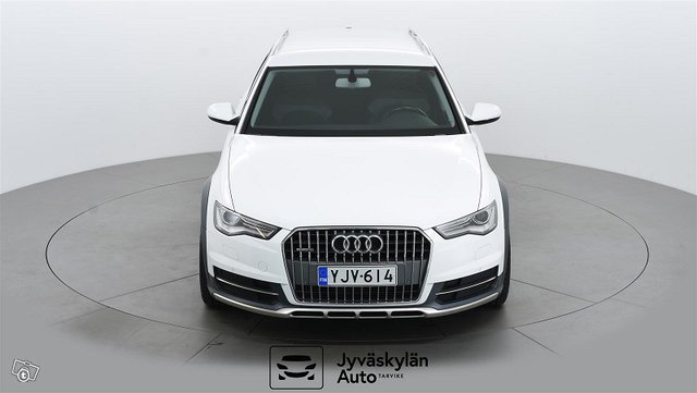 AUDI A6 Allroad Quattro 8